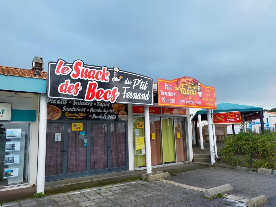 Restaurant/places to eat
