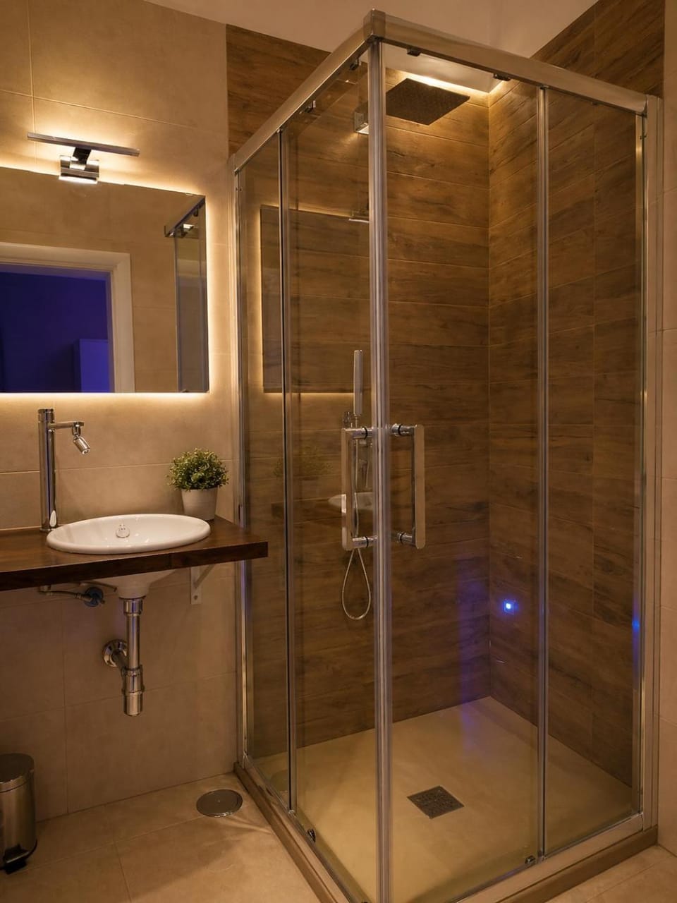Shower, Toilet, Steam room, Bathroom