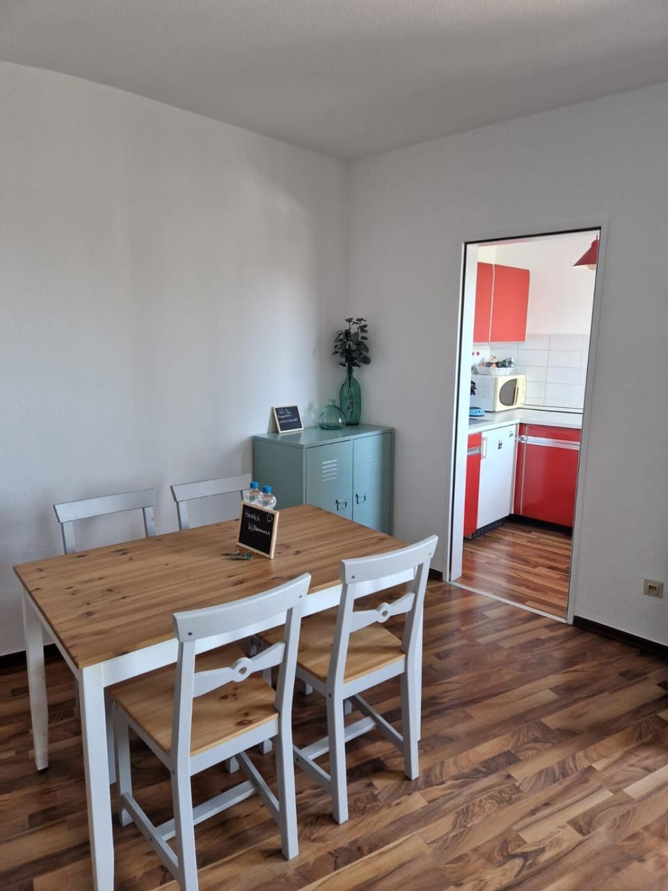 Well located flat with balcony Apartment in Dusseldorf