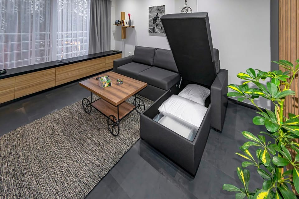 Tsimiski Contemporary Studio 3 Apartment in Thessaloniki