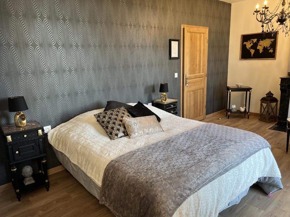 Château Ségot Bed and Breakfast in Auvergne-Rhône-Alpes