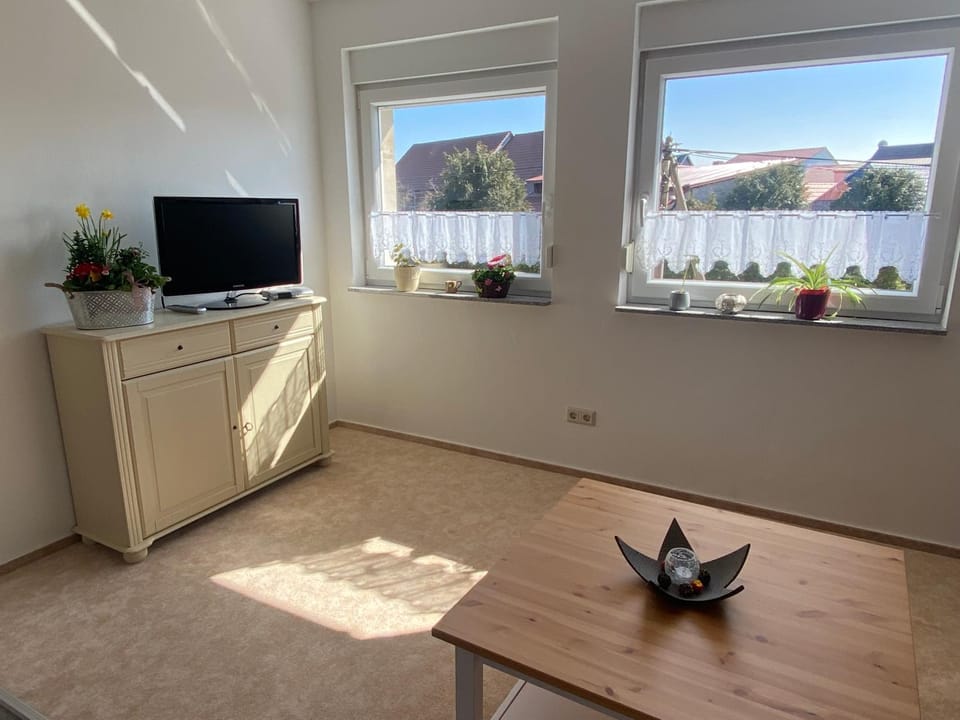 Property building, Living room, locker, locker