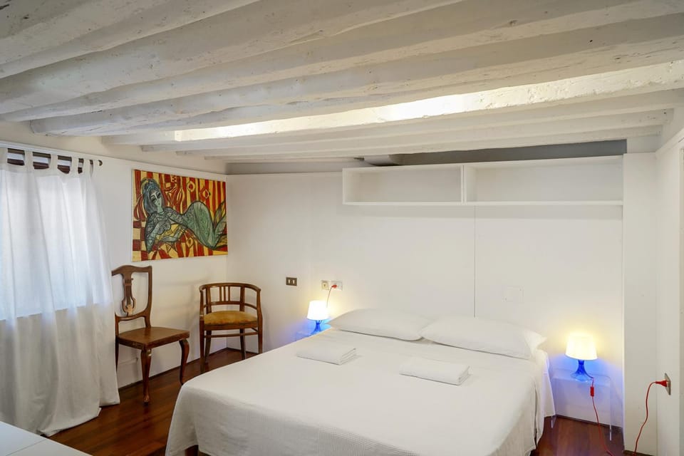 Super central 1 bedroom apartment Apartment in San Marco