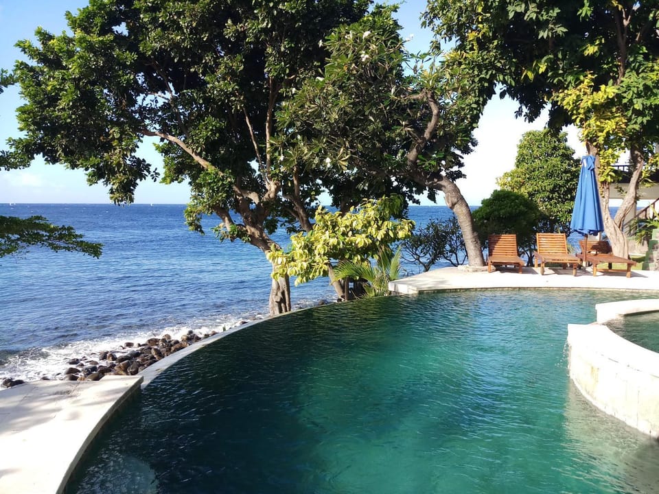 Sea view, Swimming pool