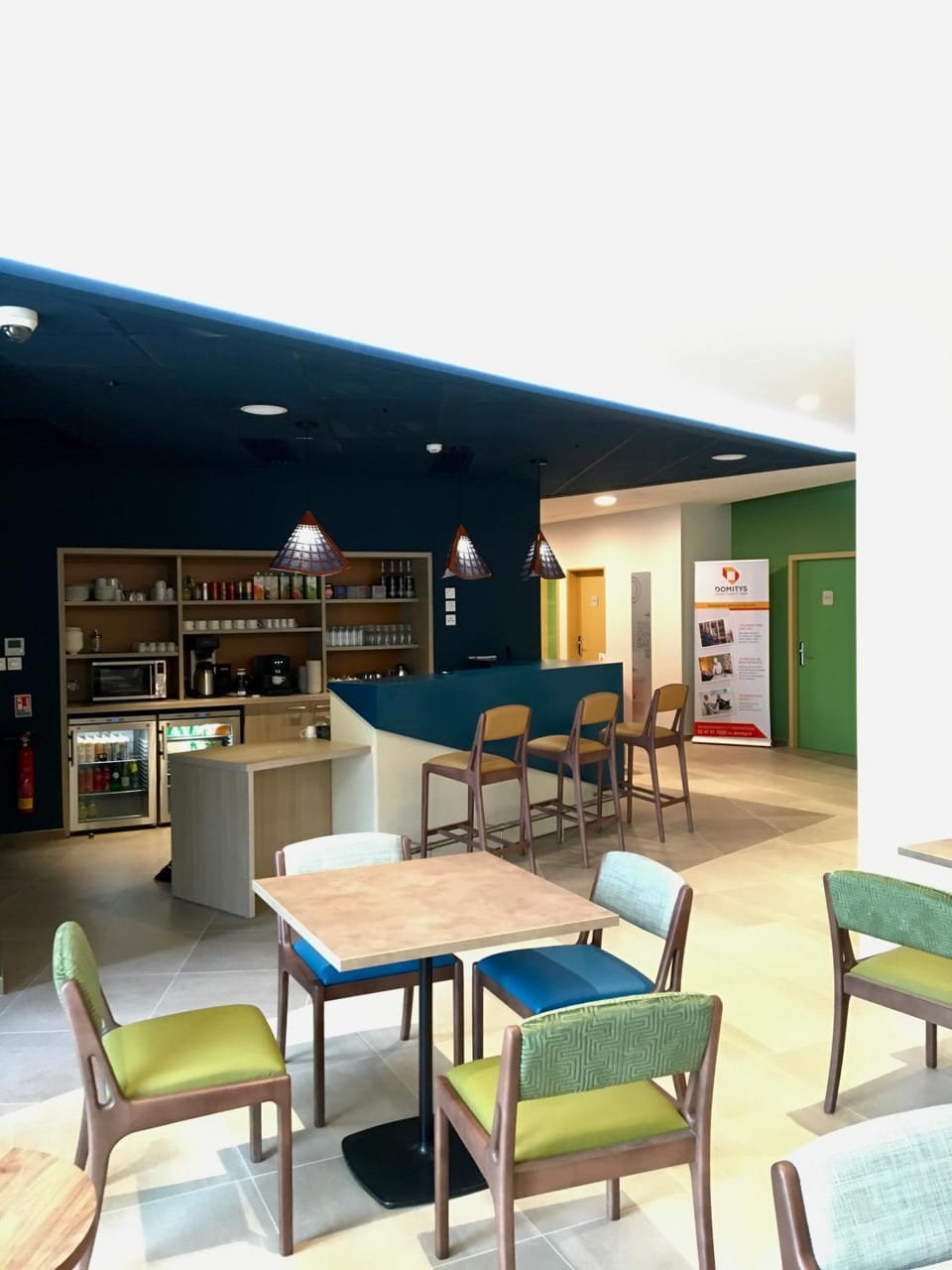 Lounge or bar, Breakfast