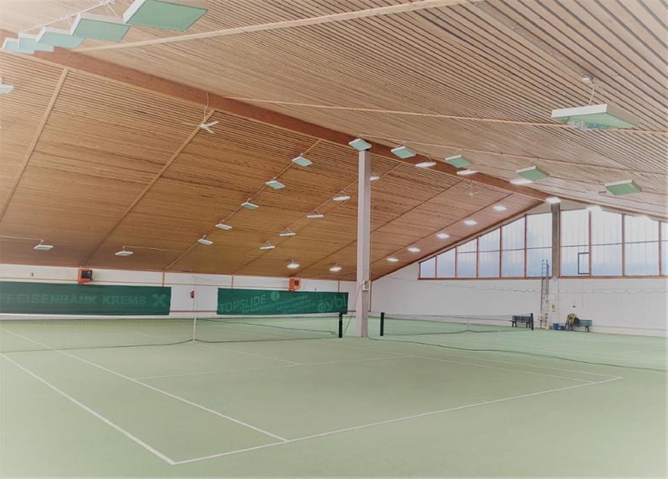 Tennis court