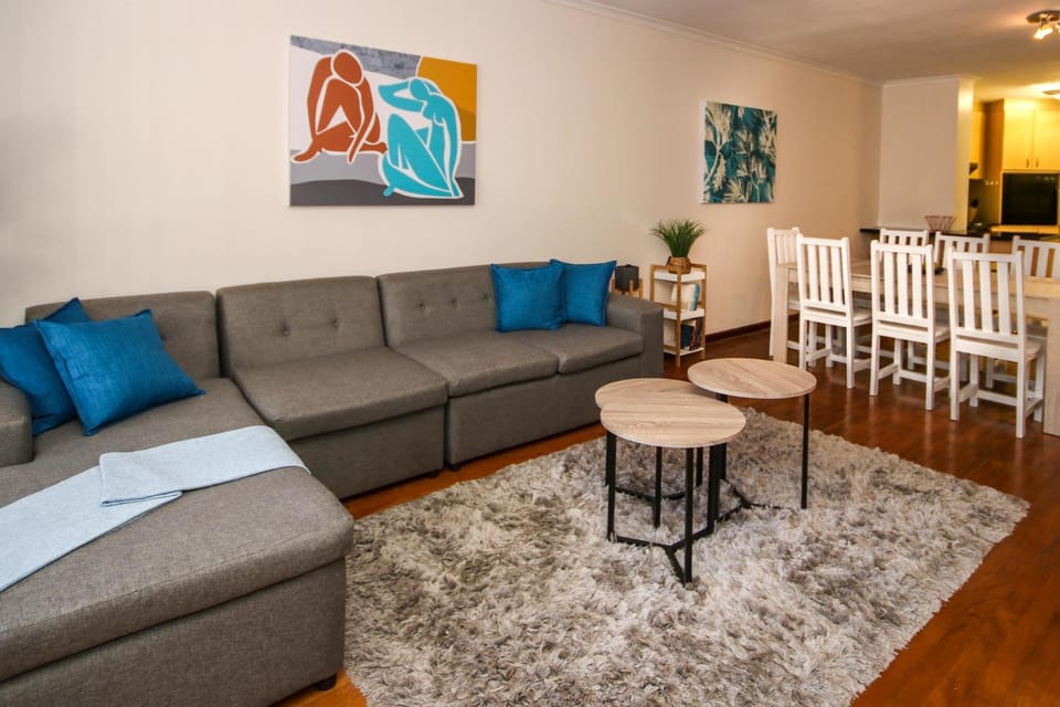 Lounge or bar, Seating area