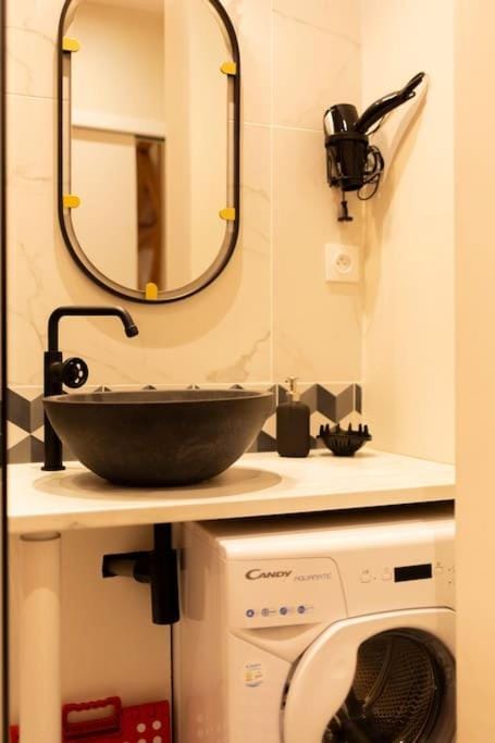 Bathroom, heating, washing machine
