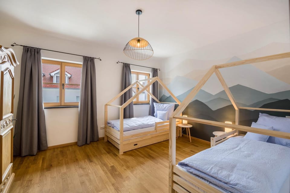 Property building, Living room, Bedroom