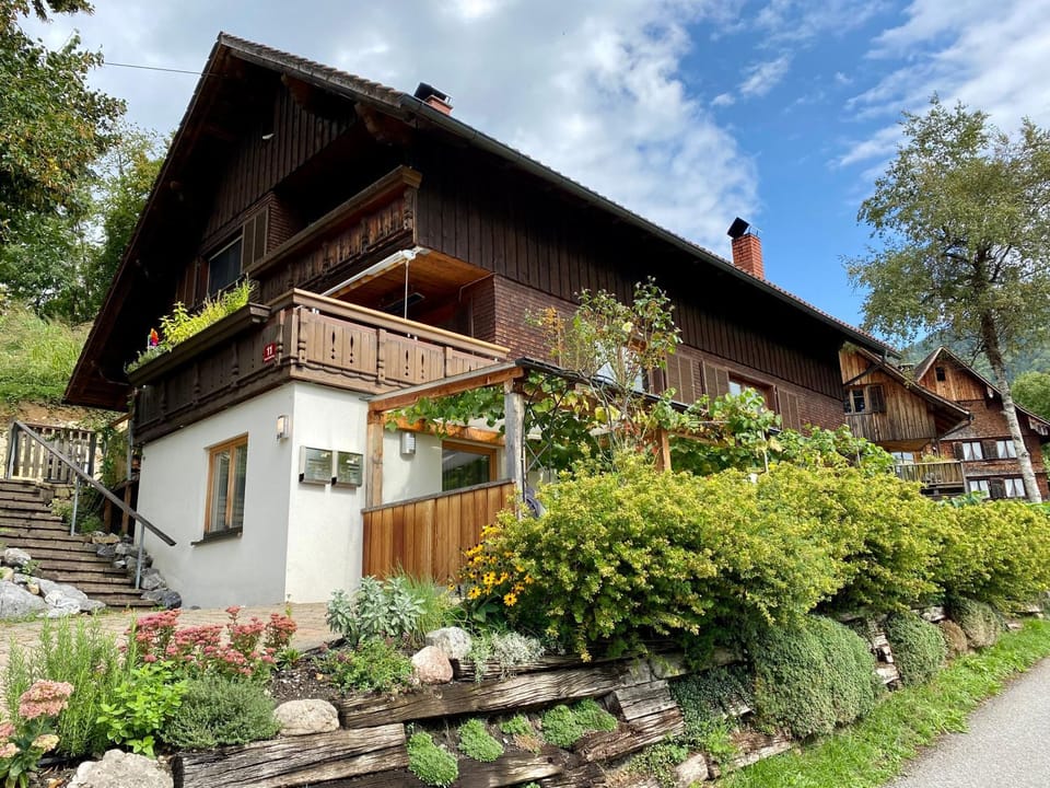 Property building, Garden