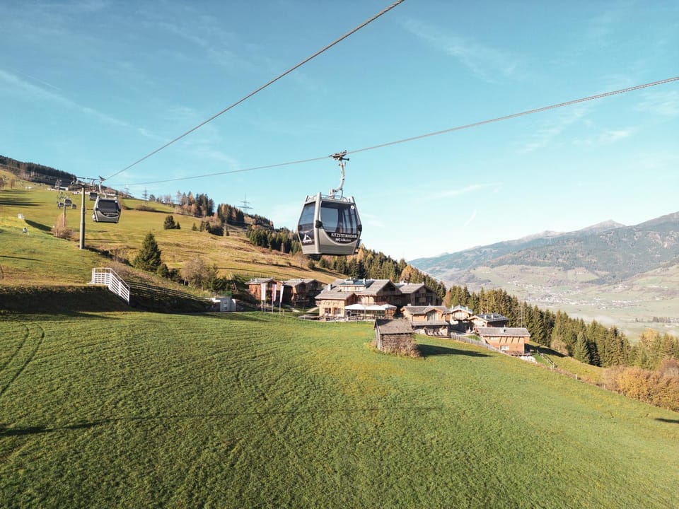 Property building, Day, Natural landscape, Mountain view