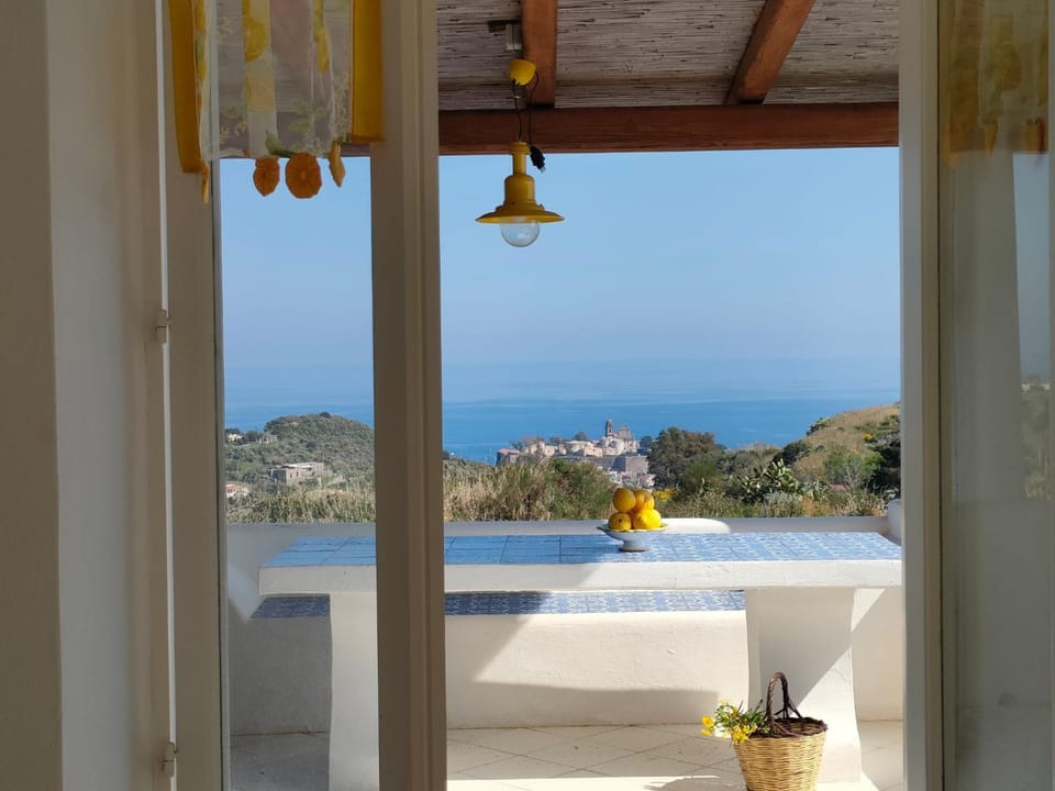 Casa Mariva House in Lipari