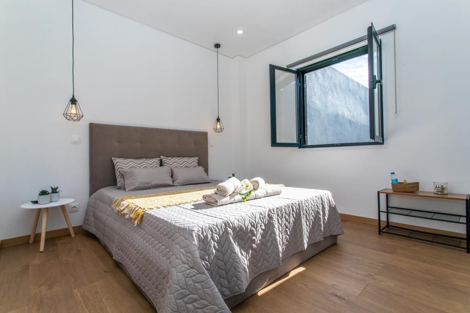 Living room, Bedroom