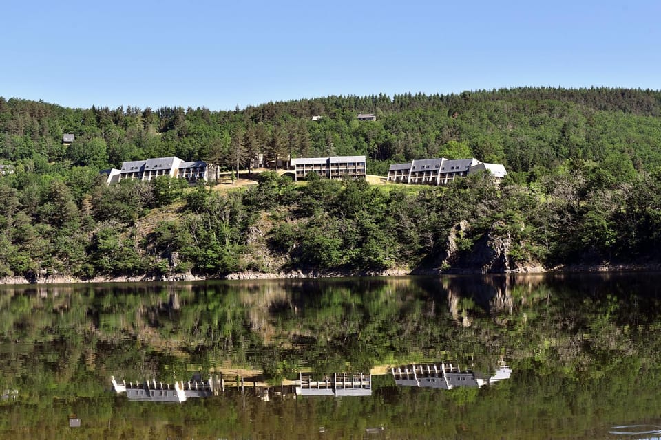 Property building, Natural landscape, Lake view