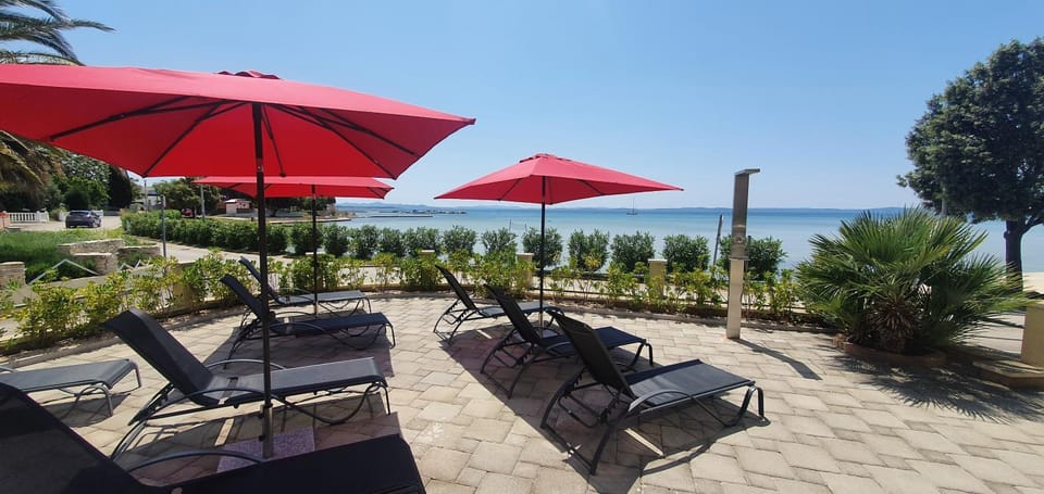 Patio, Sea view