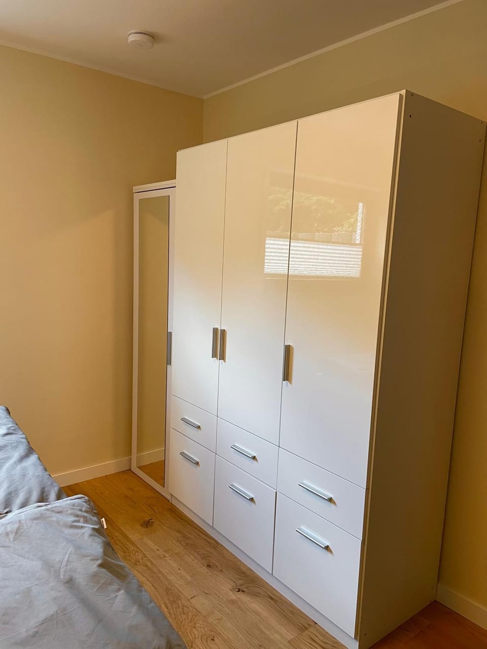 Bedroom, wardrobe