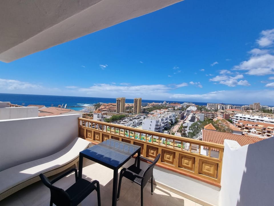 Balcony/Terrace, City view, Sea view