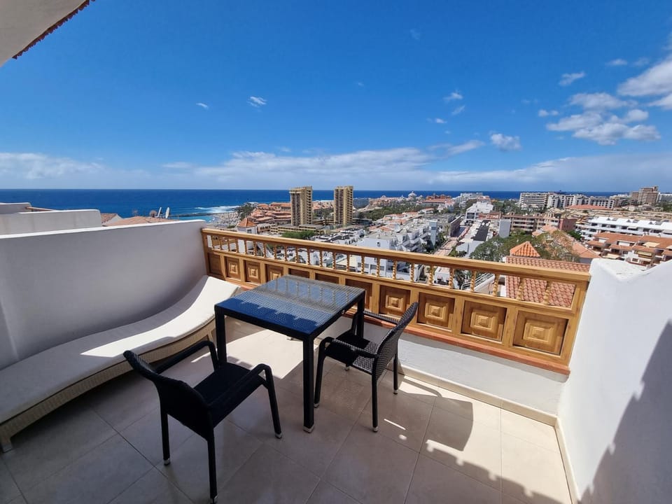 Balcony/Terrace, City view, Sea view