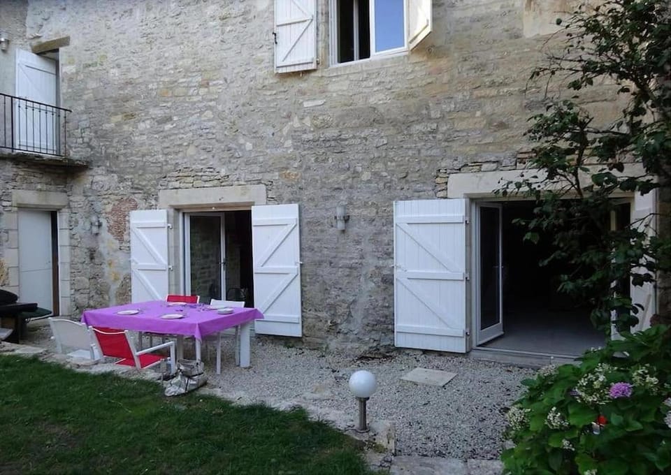 Maison du XVème au cœur du village médiéval House in Occitanie