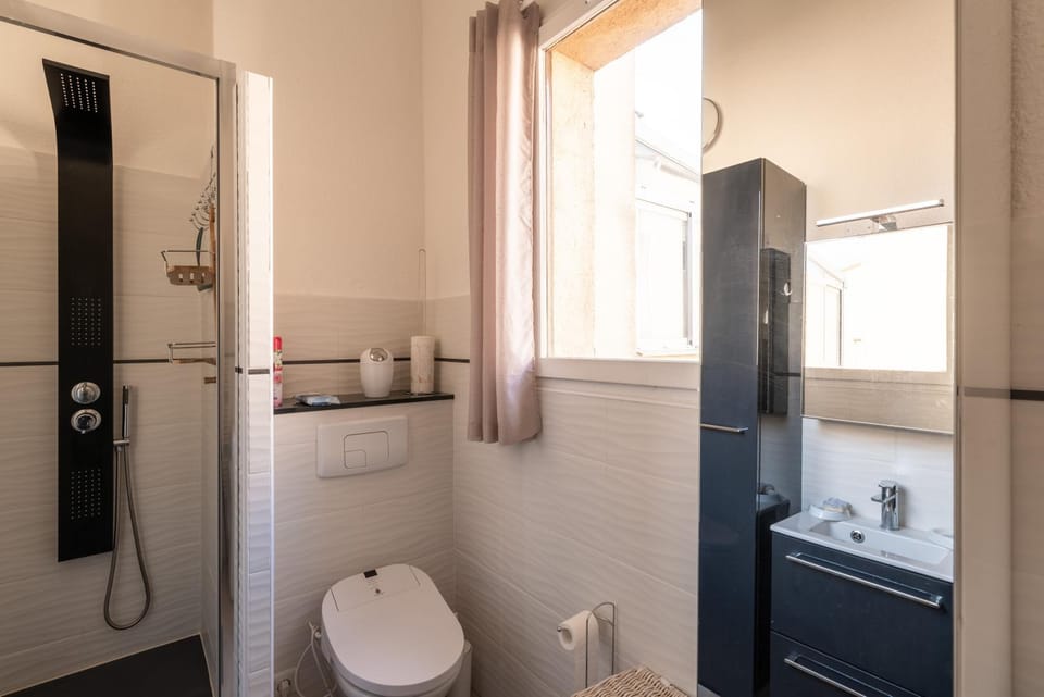 Bathroom, Other
