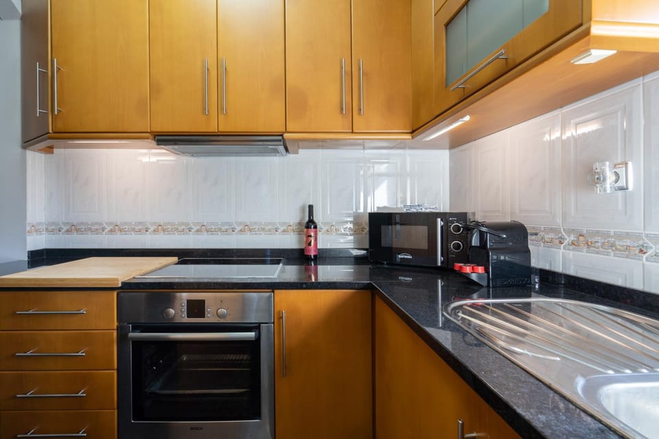 Host Wise - Lovely & Cozy House - Prime Location House in Vila Nova de Gaia