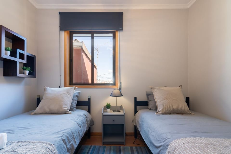 Host Wise - Lovely & Cozy House - Prime Location House in Vila Nova de Gaia