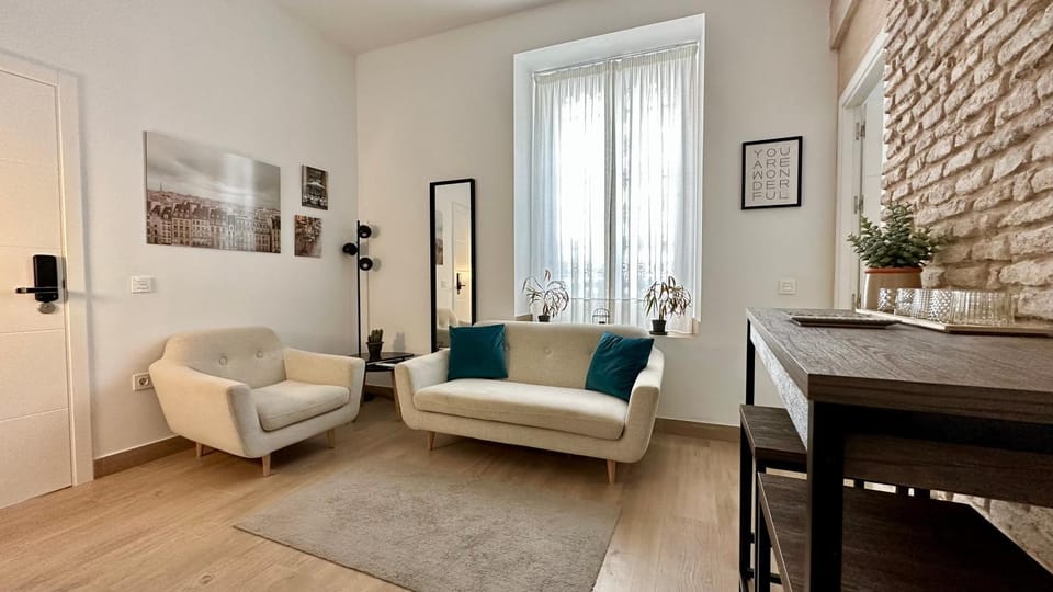 Lounge or bar