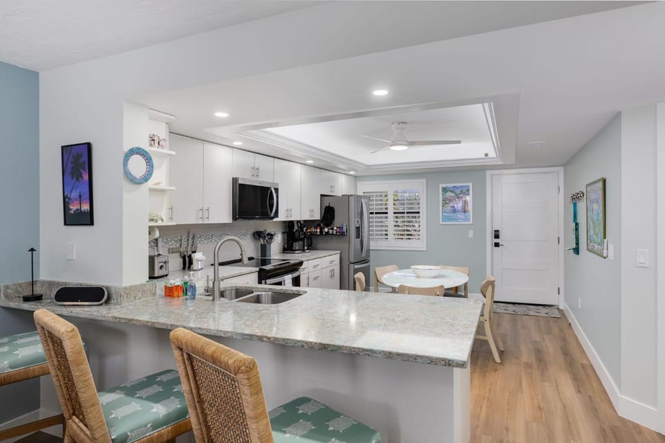 Pointe Santo C6 - Upgraded Walk Out Residence at Pointe Santo Apartment in Sanibel Island