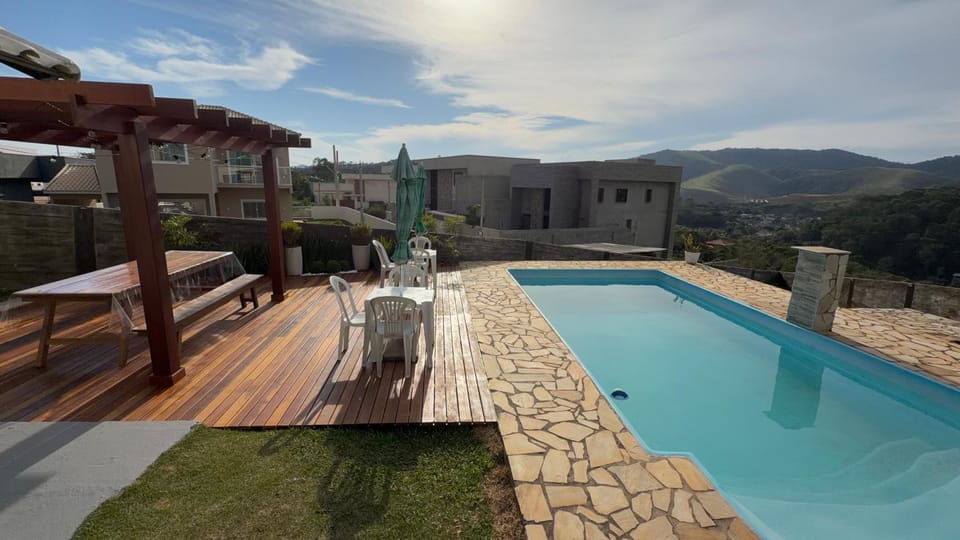 Suite Requinte da Serra Bed and Breakfast in Miguel Pereira