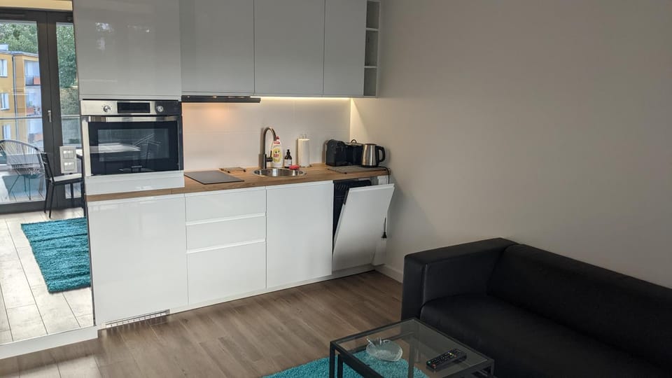 Kitchen or kitchenette, Living room, Seating area, minibar, pet friendly, stove, toaster