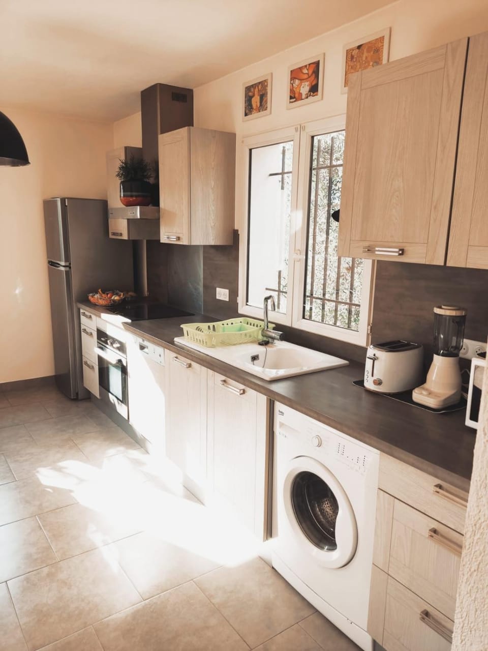 Bas de villa. Côte d'Azur, à 20 kms de Nice House in Provence-Alpes-Côte d'Azur