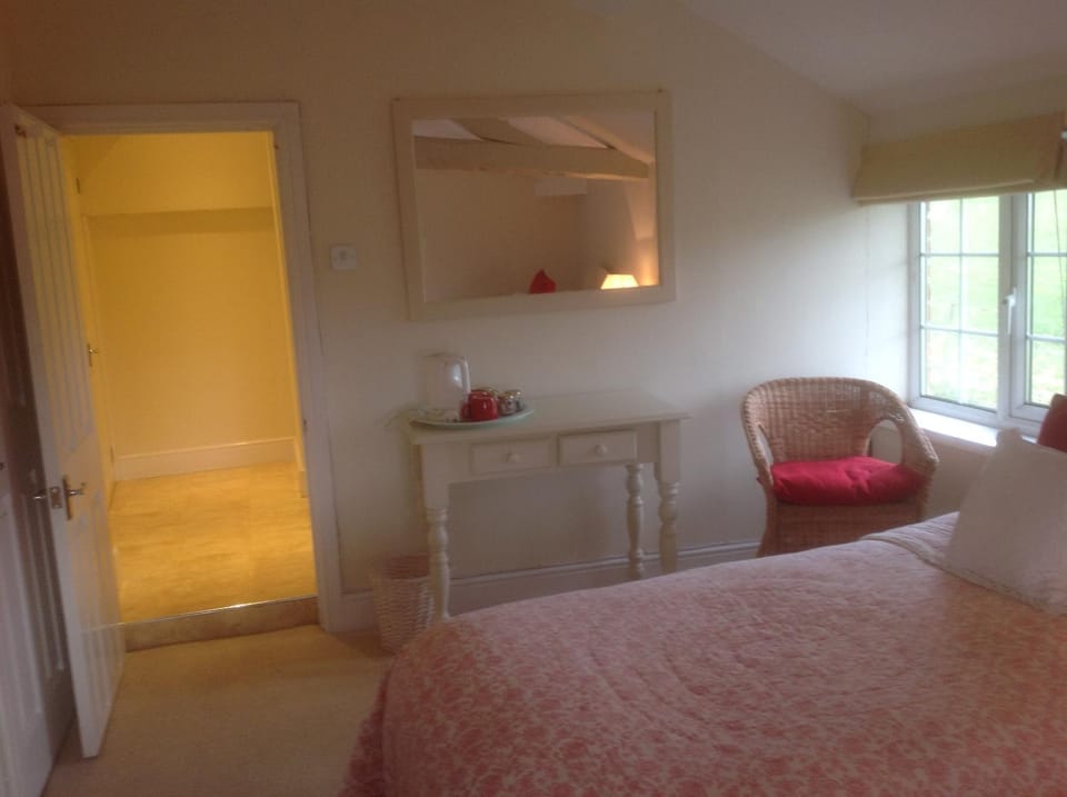 Coffee/tea facilities, Photo of the whole room, Bedroom