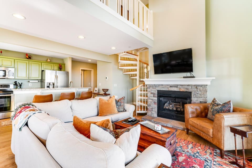 Echota Wintergreen Views Apartment in Watauga