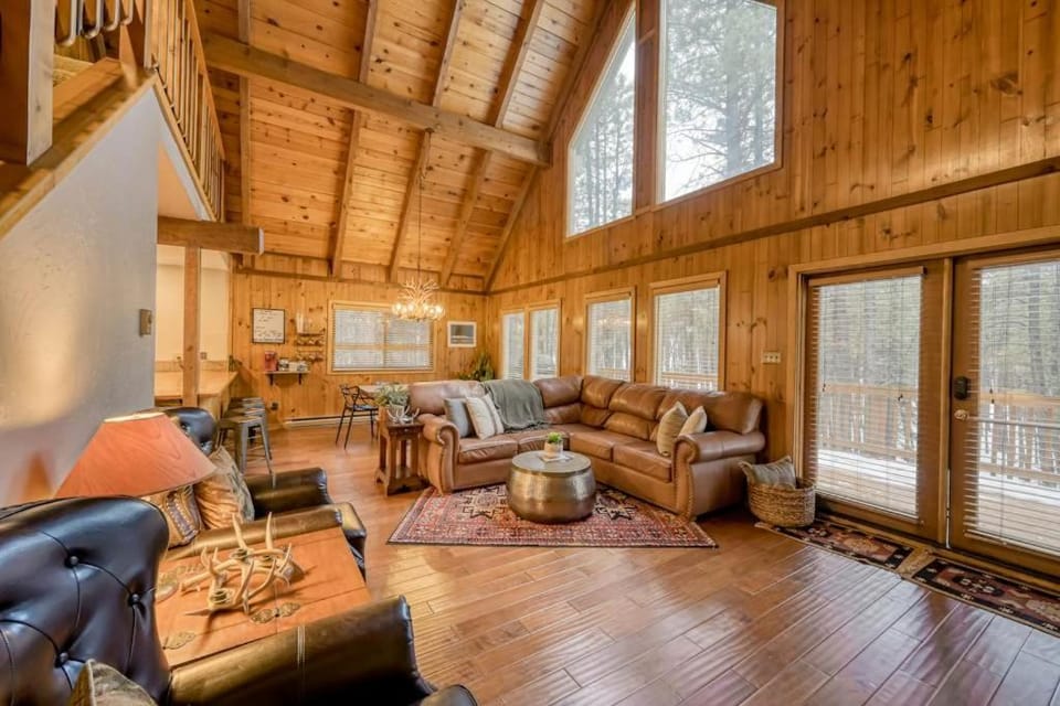 Coyote Cabin Cabin in Angel Fire