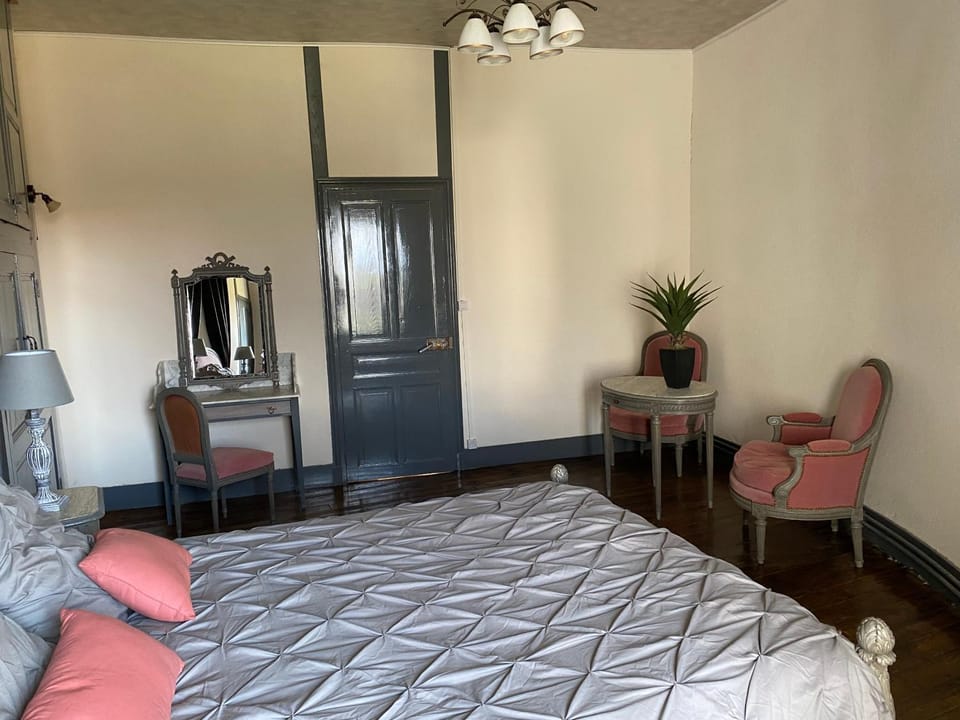 Tour du Château de Gondole Apartment in Auvergne-Rhône-Alpes