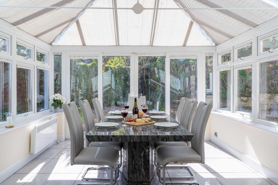 Sea La Vie House in England