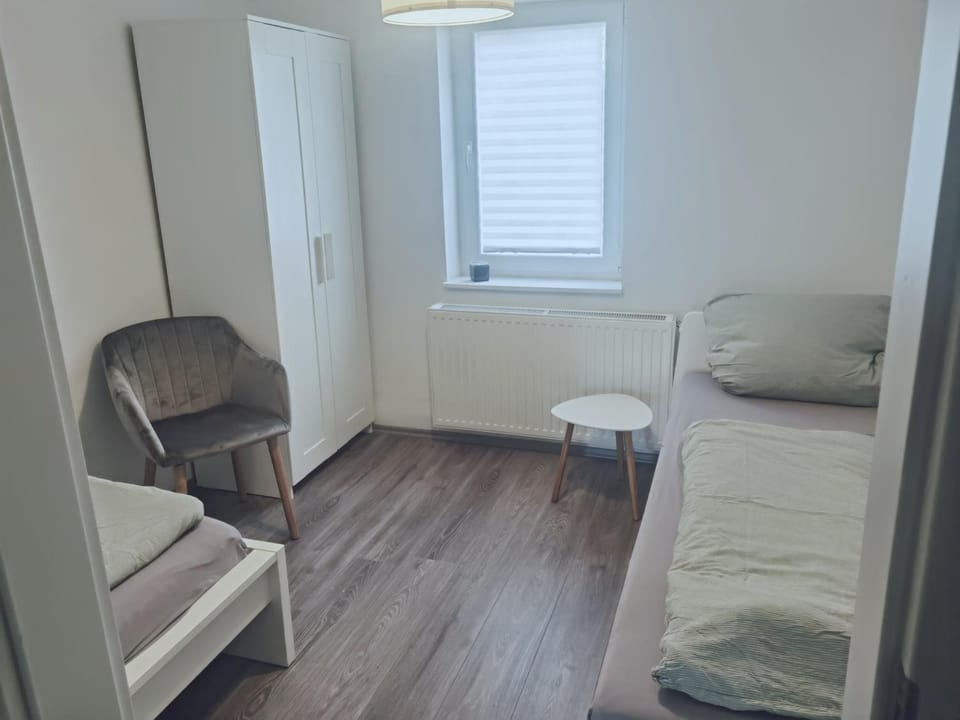 Bed, Seating area, Bedroom