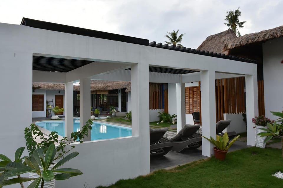 Garden view, Pool view