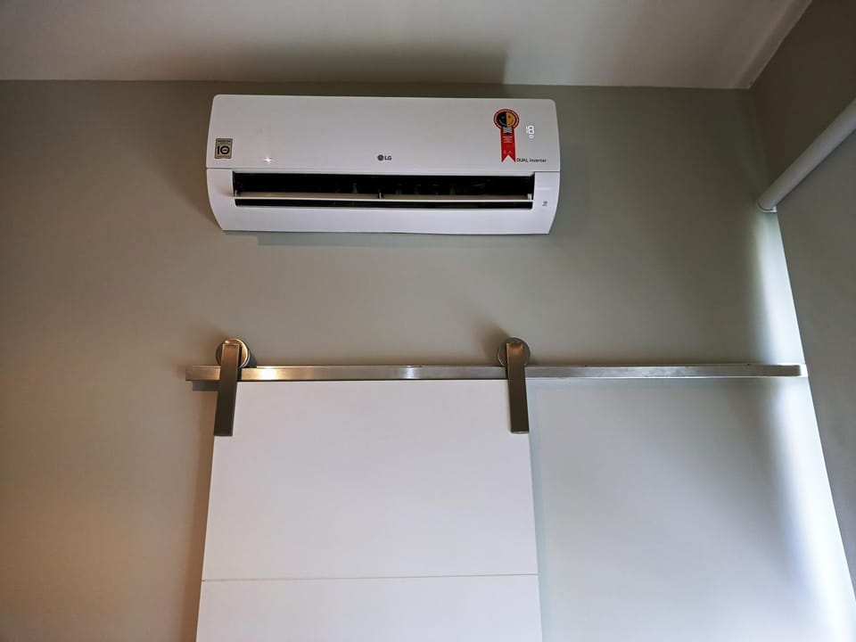 air conditioner, air conditioner