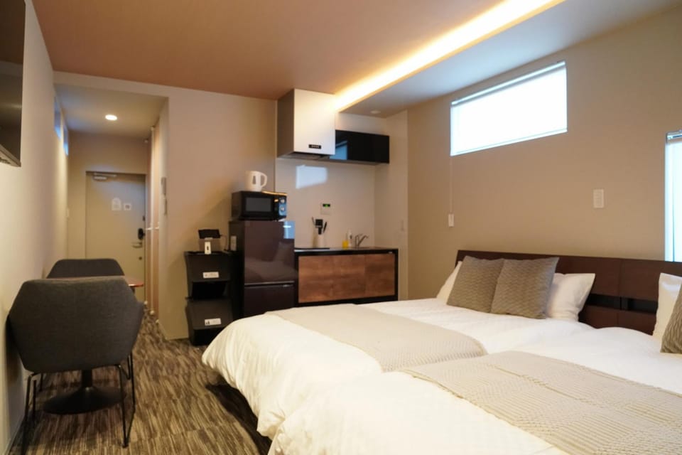 Bed, Photo of the whole room, Bedroom, kitchen
