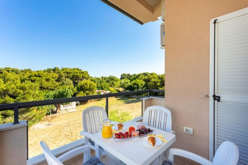 Balcony/Terrace, Breakfast