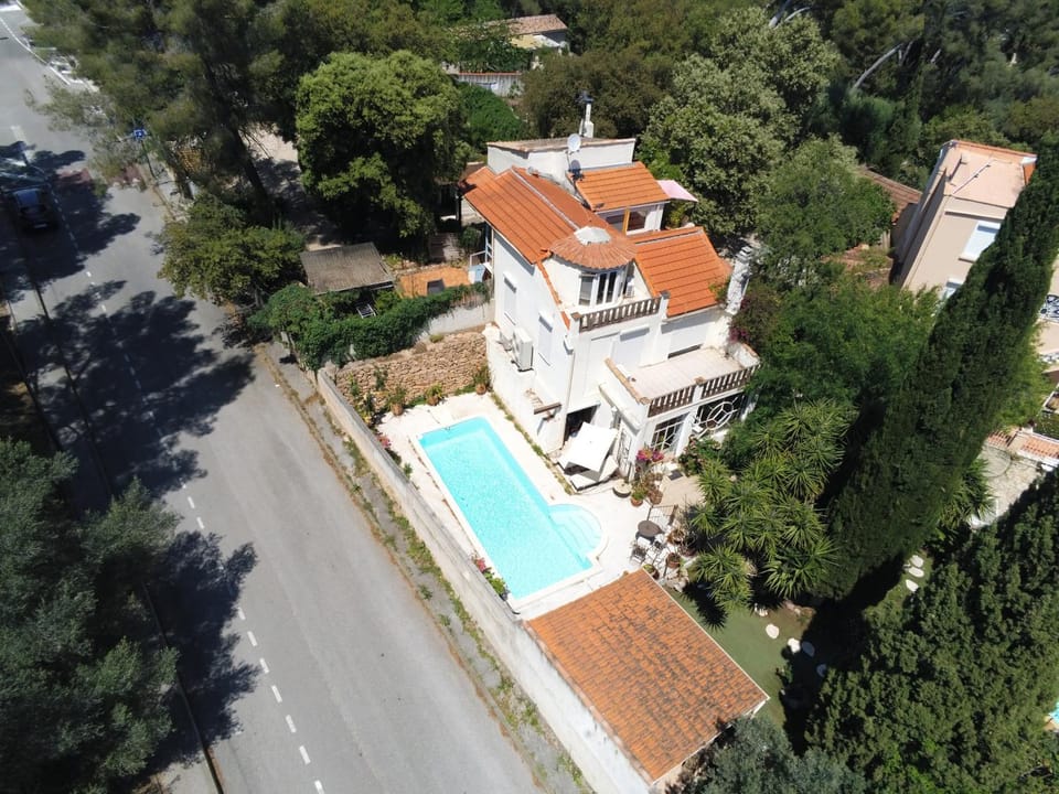 Property building, Bird's eye view, View (from property/room), View (from property/room)