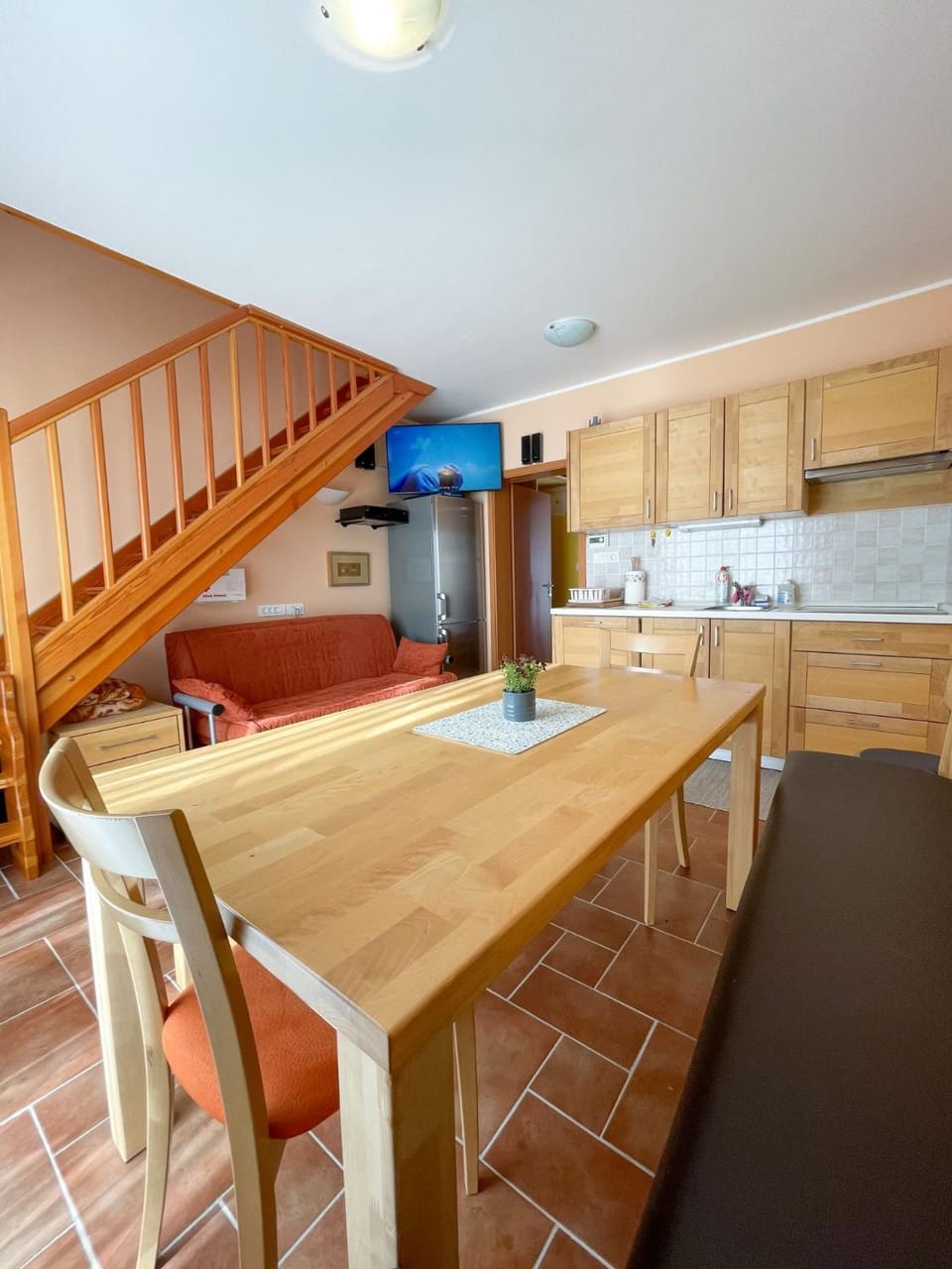 Kitchen or kitchenette, Living room