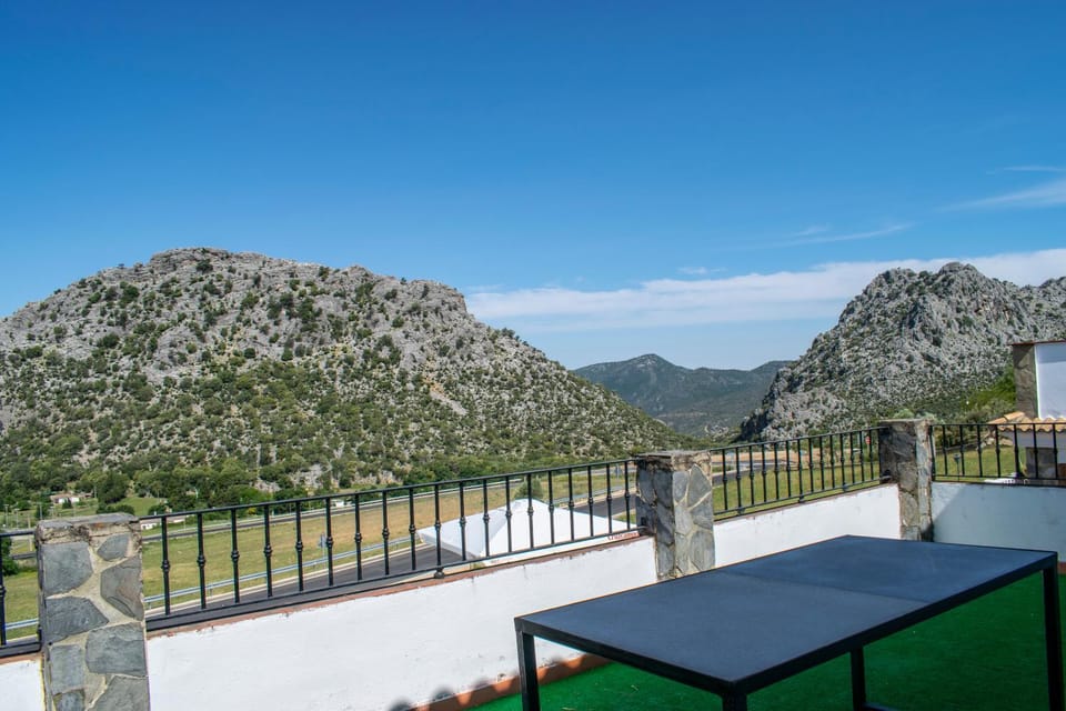 Spring, Day, Natural landscape, View (from property/room), Balcony/Terrace, Mountain view