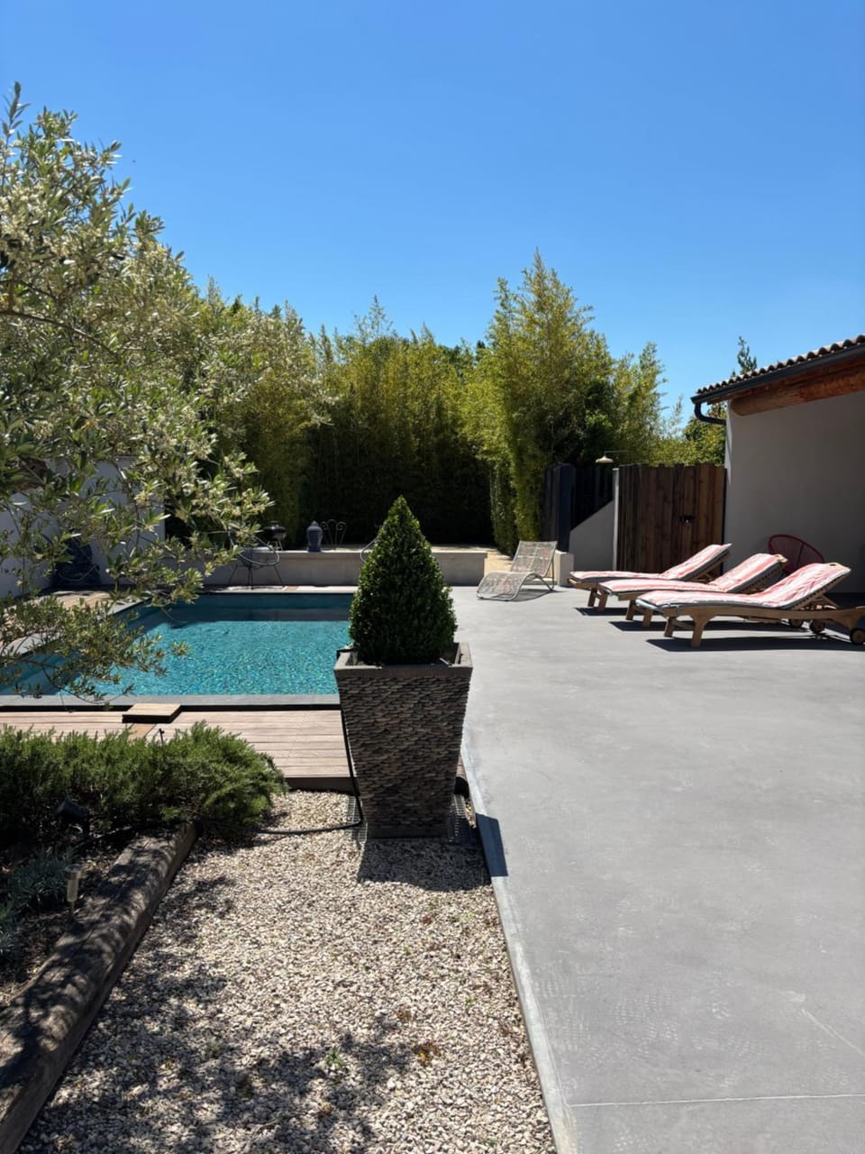 Maison avec piscine privée House in L'Isle-sur-la-Sorgue