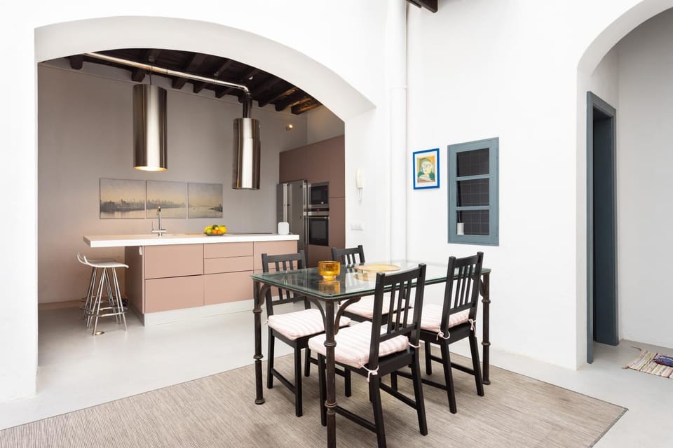 Home2Book Stylish Design House in La Laguna Center House in Canary Islands