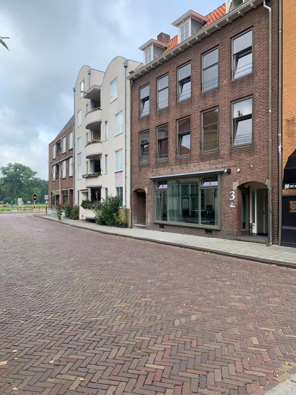 Property building, Facade/entrance