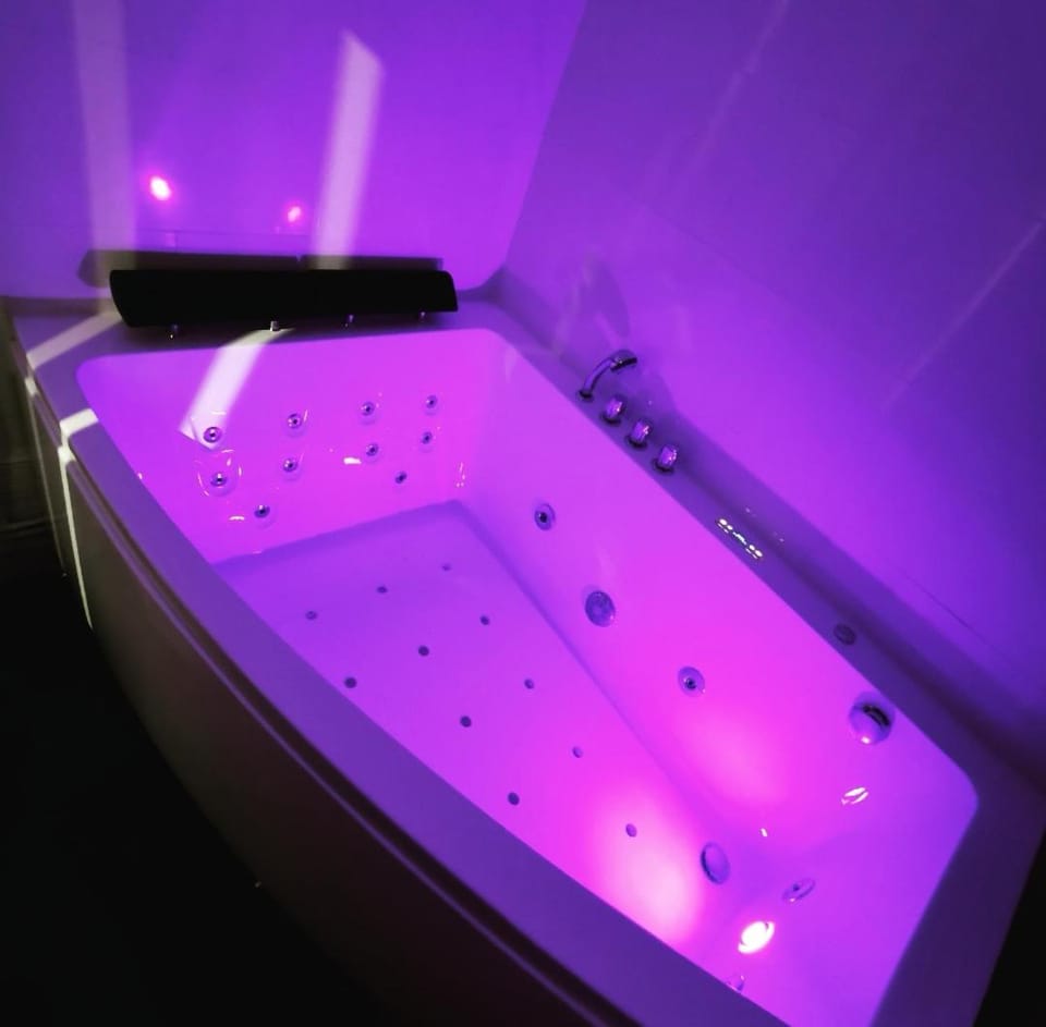Suite Perla - Balnéo et Sauna Apartment in Île-de-France