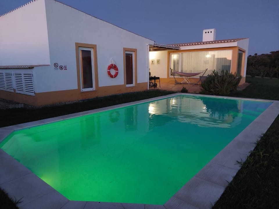 Casa dos Sobreiros House in Évora District, Portugal