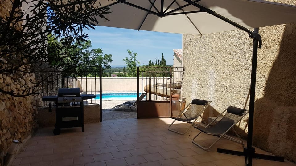 BBQ facilities, Balcony/Terrace, Swimming pool